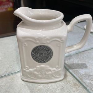 Milk and sugar class decor with tags